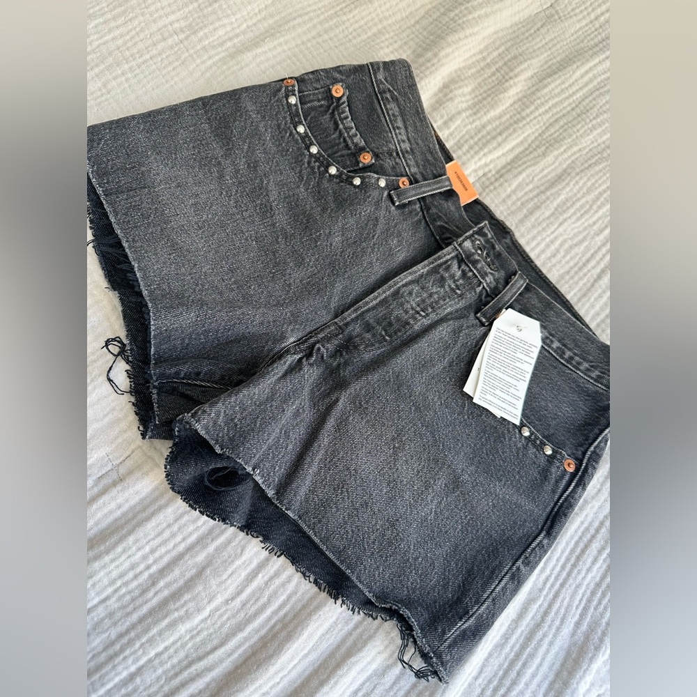 Brand New 501 Levi Jean Shorts - Picture 4 of 4